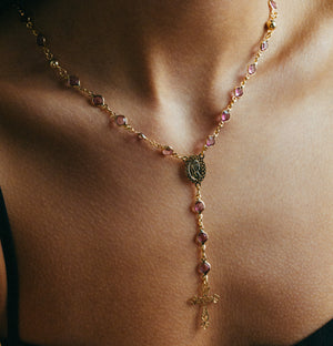 THE MARI ROSARY NECKLACE