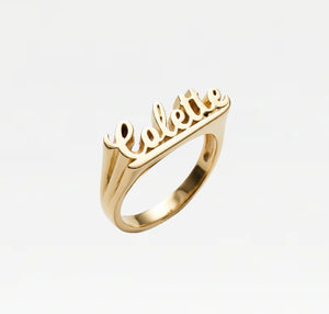 The Classic Name Ring
