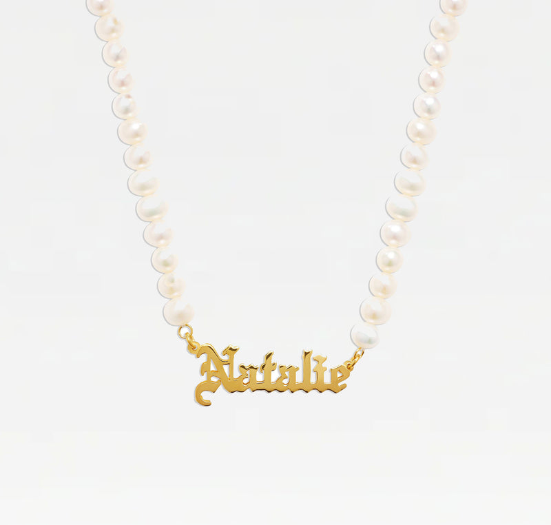 The Old English Pearl Nameplate Necklace