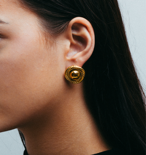 THE ROUND ROPE DISC STUD EARRINGS