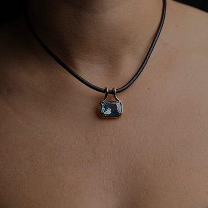 THE ALI GEM PENDANT NECKLACE