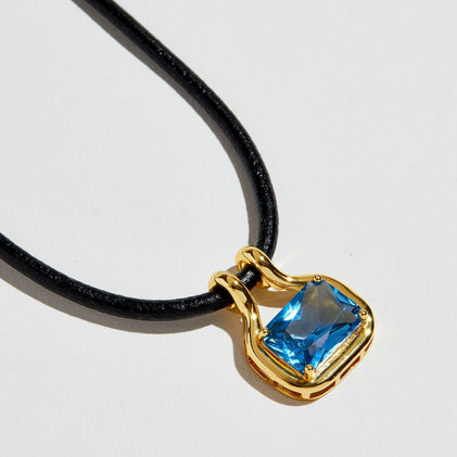 THE ALI GEM PENDANT NECKLACE