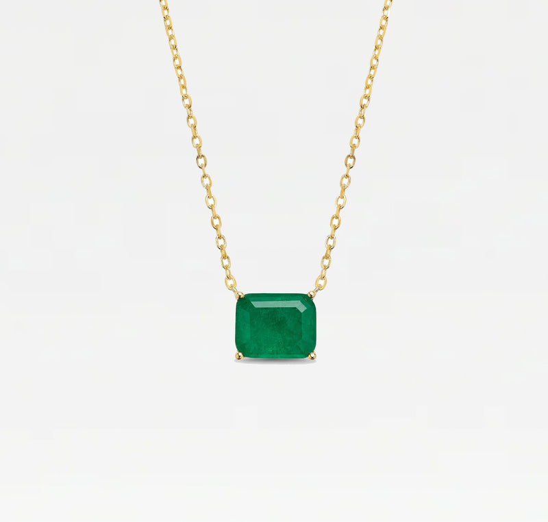 The Green Solitaire Emerald Necklace