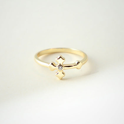 THE SINGLE STONE CROSS RING