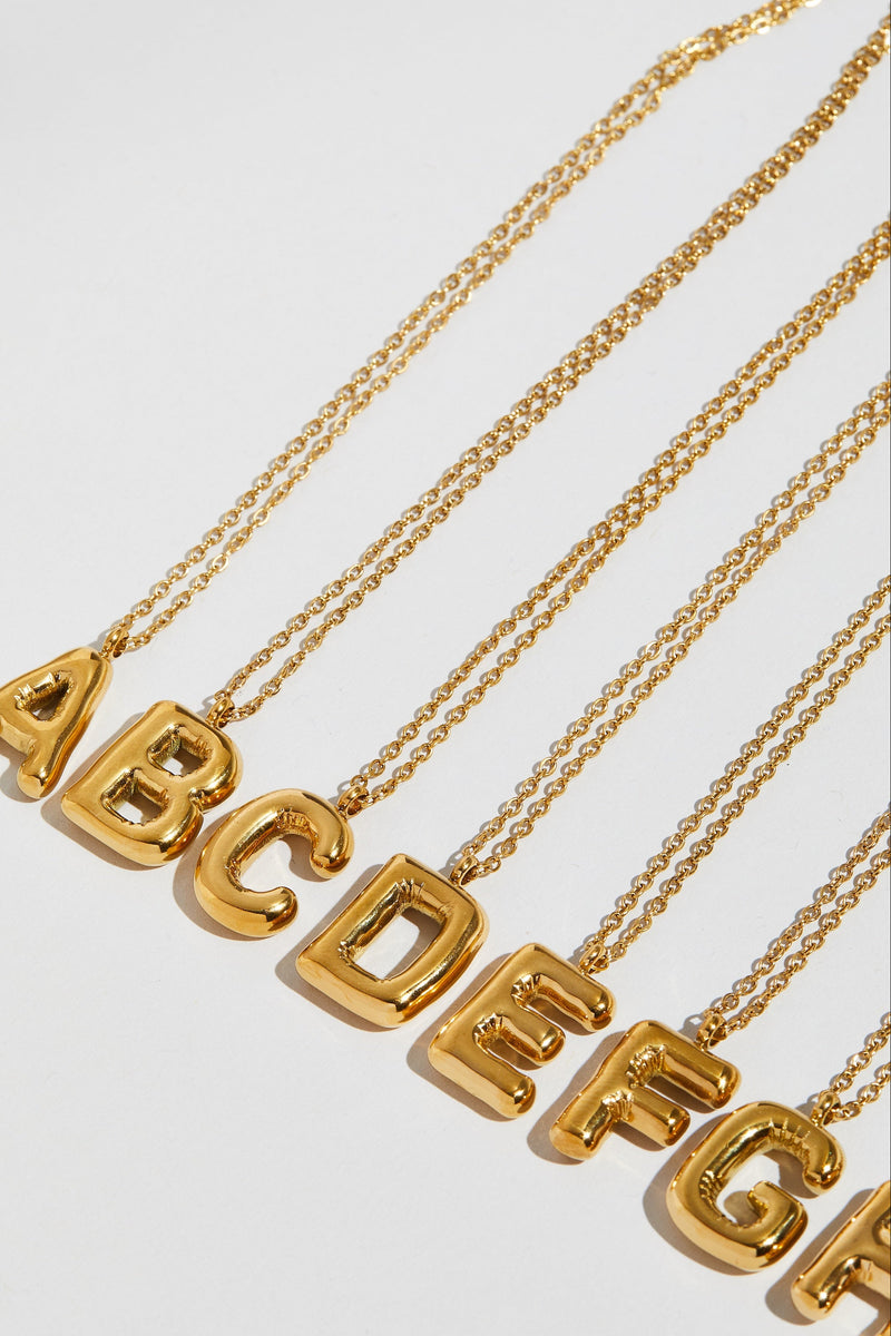 THE BUBBLE LETTER BLOCK PENDANT NECKLACE