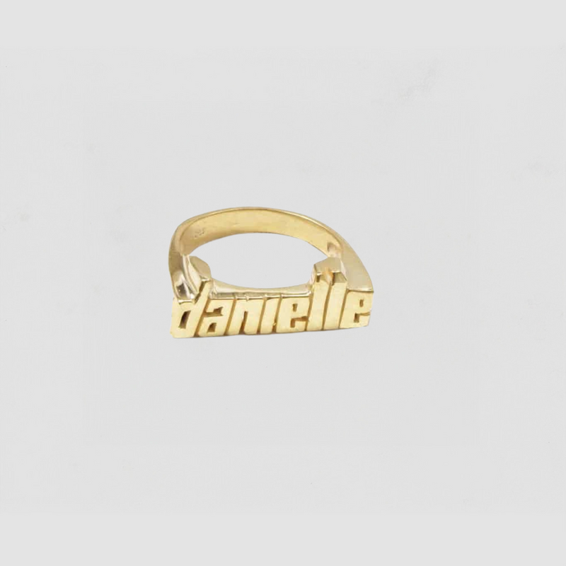 The Frame Name Ring