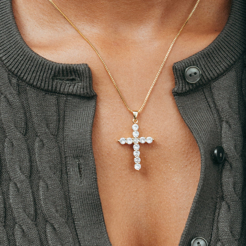 THE PAVE' SMALL ROUND STONE CROSS PENDANT NECKLACE