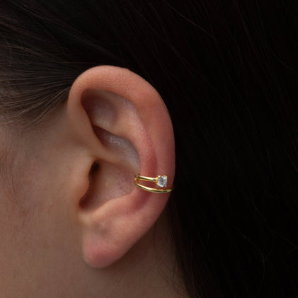 THE SINGLE STONE EAR CUFF