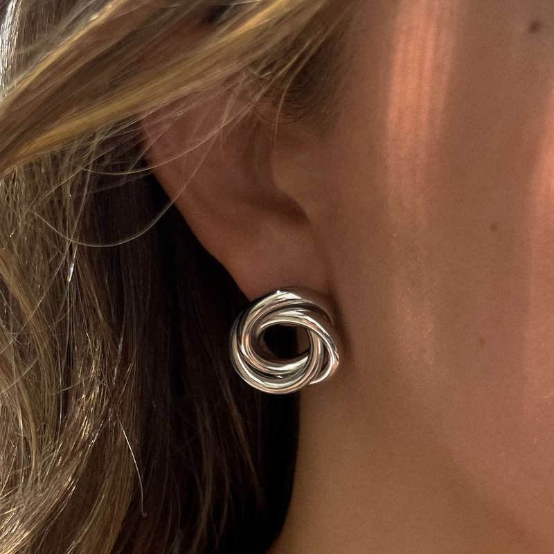 THE SILVER LOLA STUDS