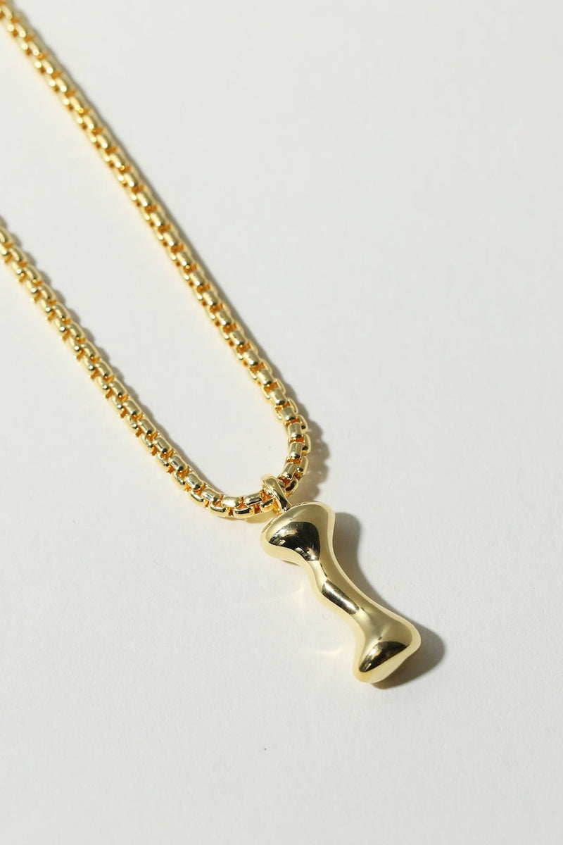 THE MULBERRY LETTER PENDANT NECKLACE