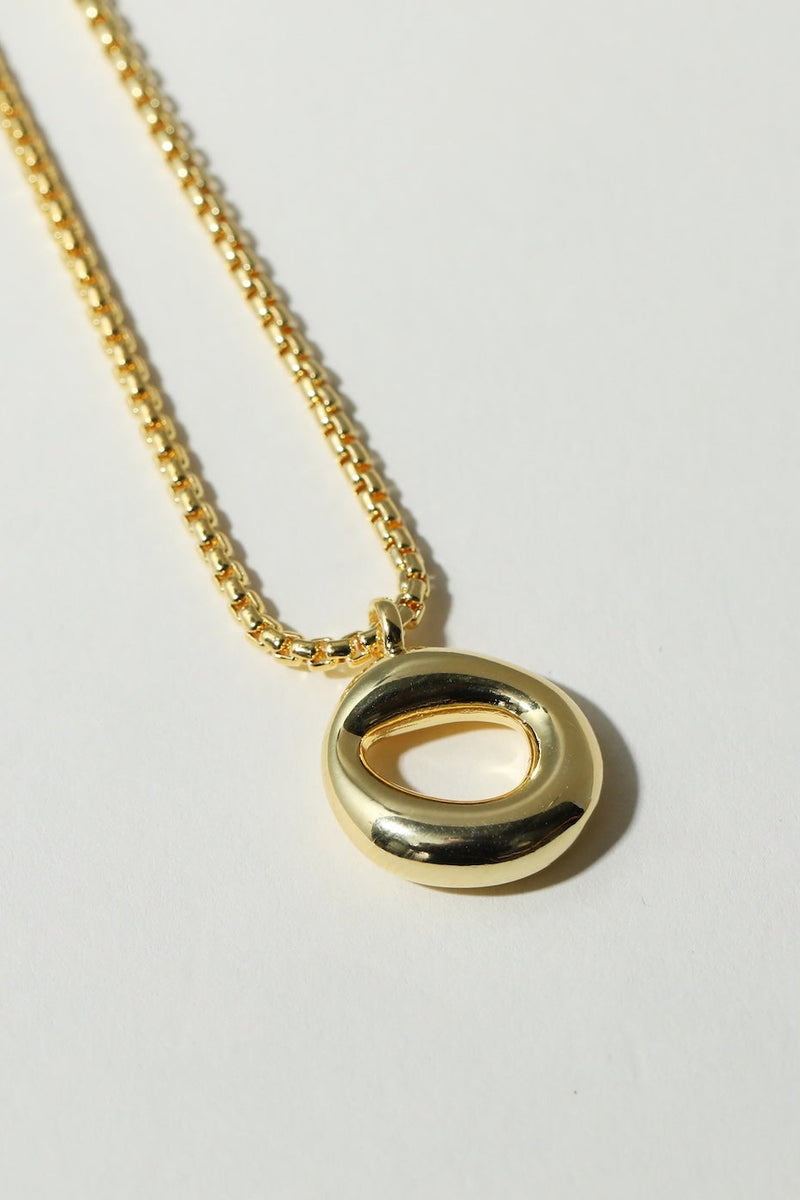 THE MULBERRY LETTER PENDANT NECKLACE