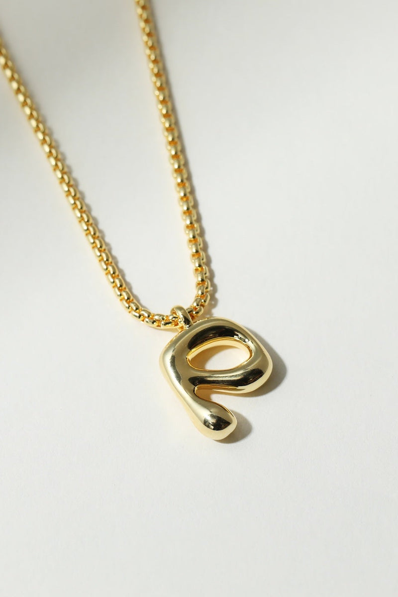 THE MULBERRY LETTER PENDANT NECKLACE