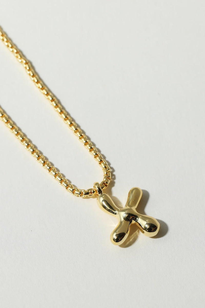 THE MULBERRY LETTER PENDANT NECKLACE