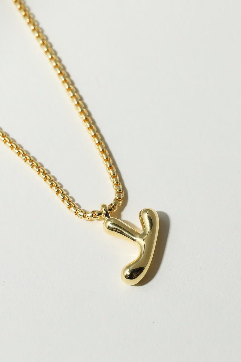 THE MULBERRY LETTER PENDANT NECKLACE