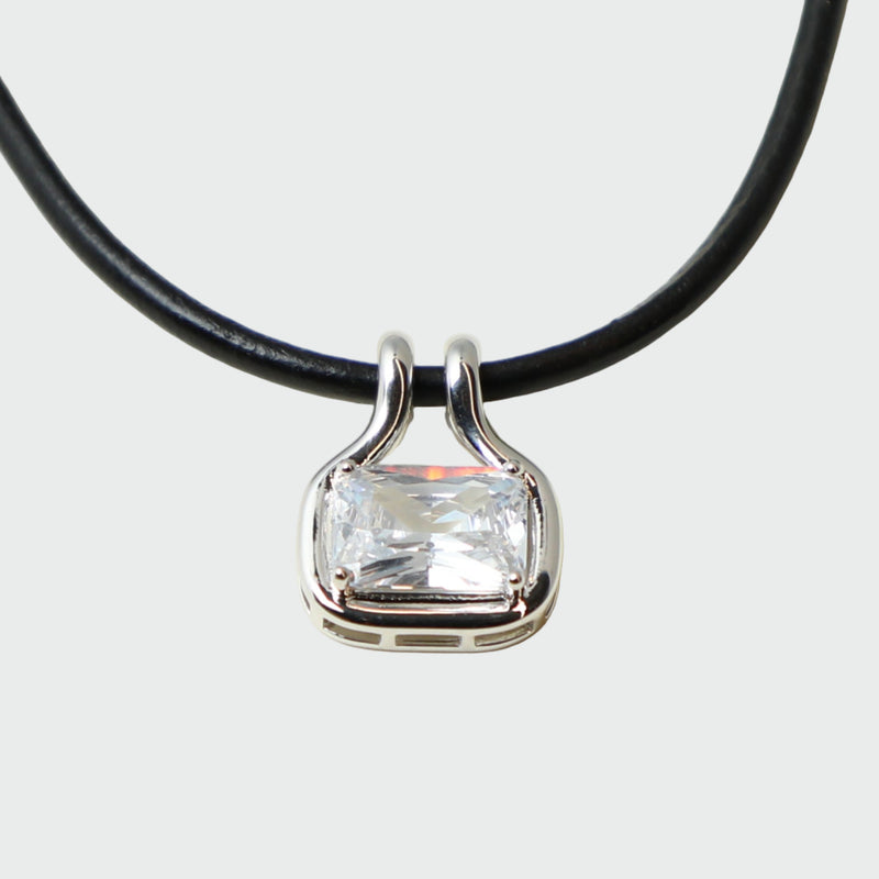 THE NAIA GEM PENDANT NECKLACE