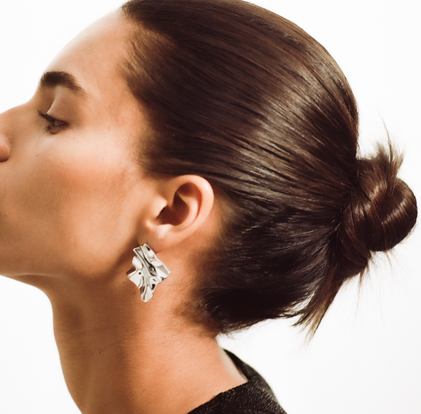 THE FLUIDE HEIRLOOM EARRING