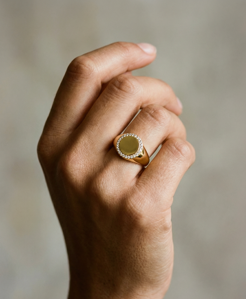 The Pavé Disc Signet Ring
