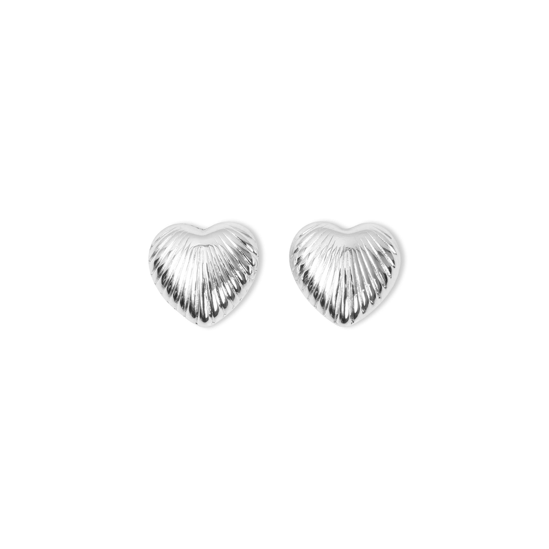 THE HEIRLOOM HEART EARRINGS