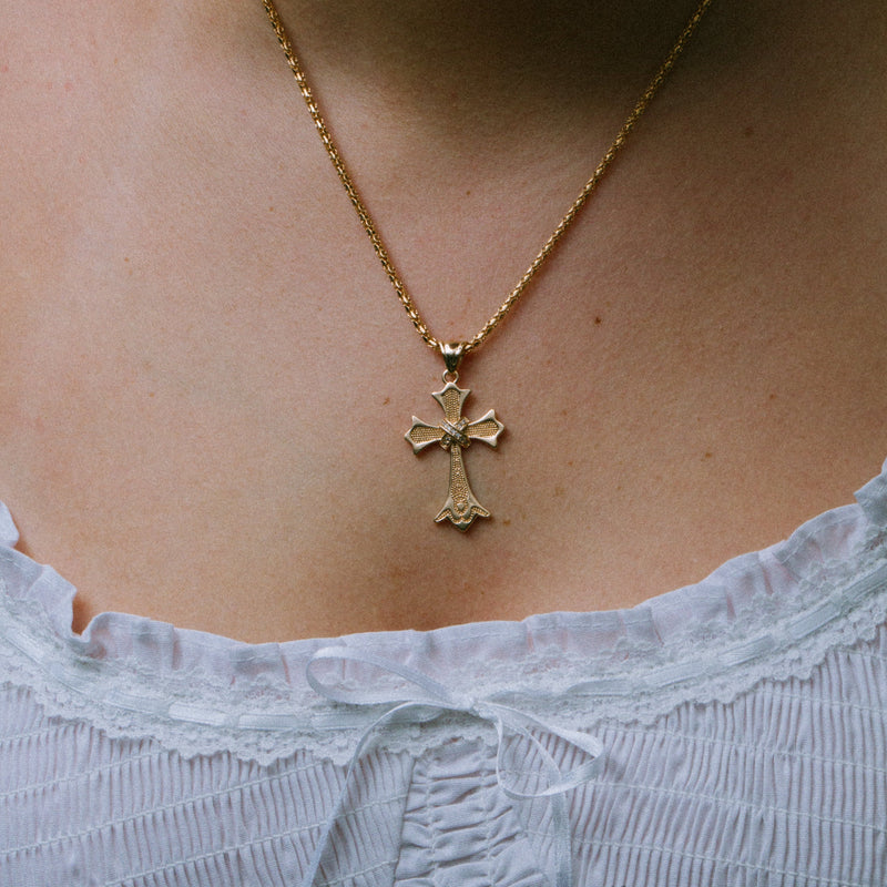 THE GRANADA CROSS NECKLACE