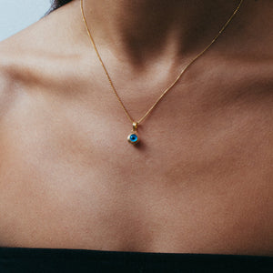 THE LIGHT BLUE SINGLE EVIL EYE NECKLACE