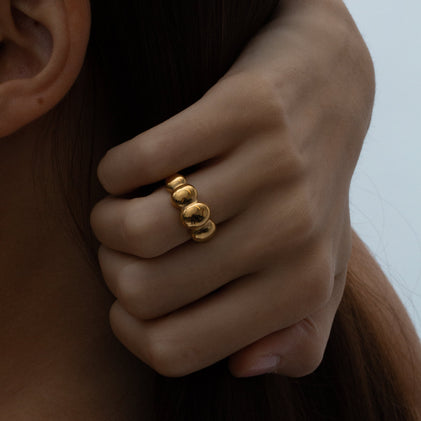 THE AMALIA RING