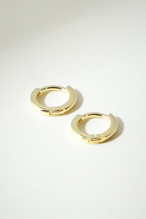 The Tiny Essential Huggie Hoops