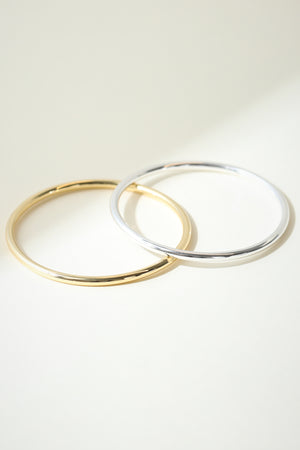 THE TWO TONE BANGLE SET