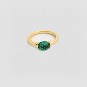THE EMERALD STONE RING