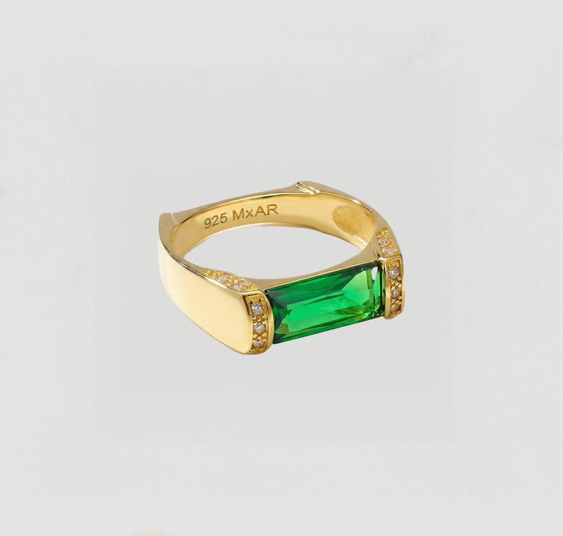 The Grant Emerald Ring