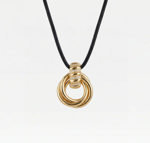 THE MARGAUX STONE KNOT NECKLACE