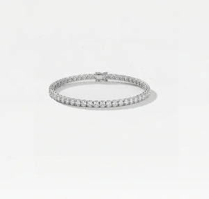 THE MEDIUM ESSENTIAL TENNIS BRACELET