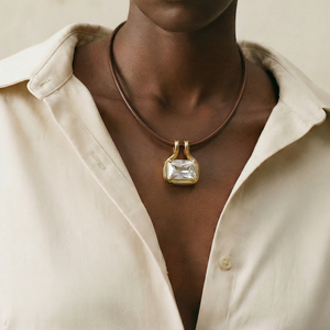 THE NAIA GEM PENDANT NECKLACE