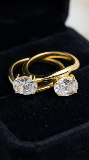 The Oval Stone Ring (Set of 2)