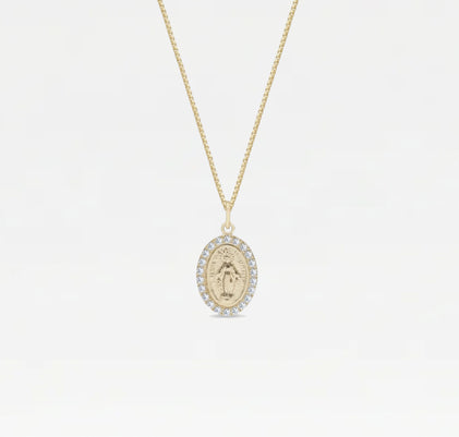The Oval Mary Pendant Necklace Pavé