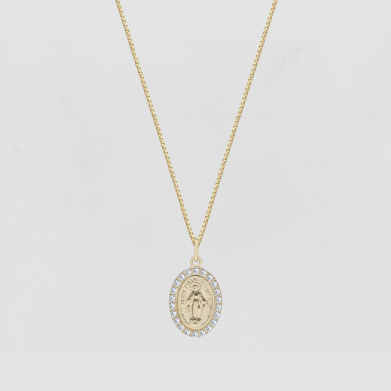 The Oval Mary Pendant Necklace Pavé