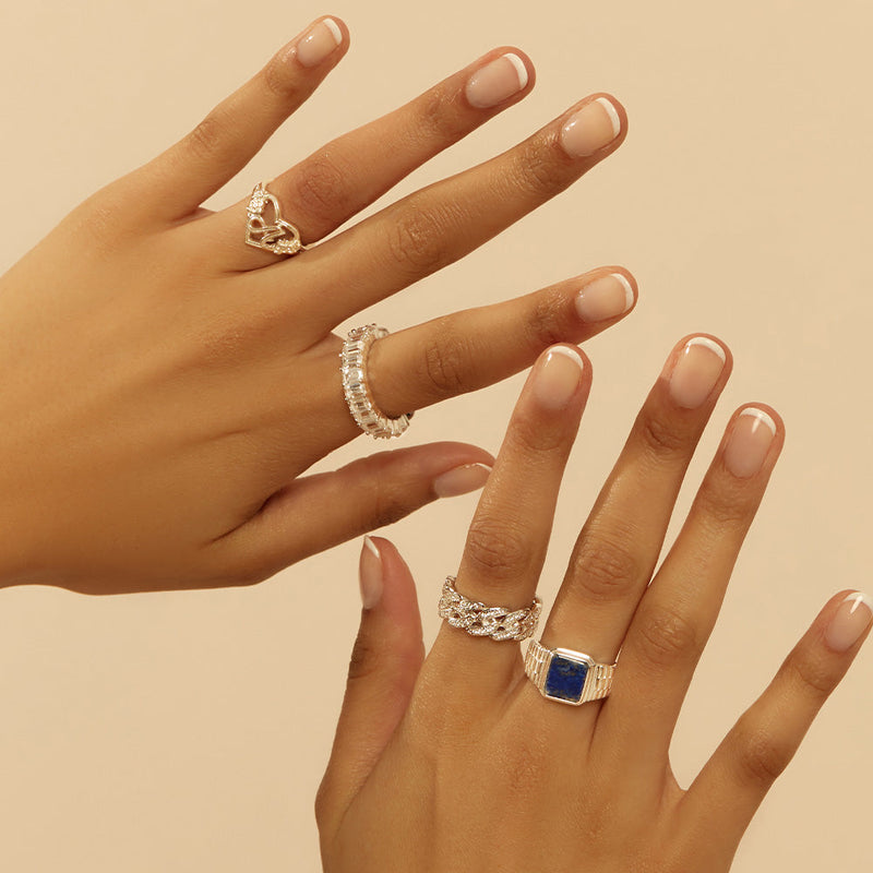 THE CUTOUT FLOWER HEART LETTER RING - The M Jewelers