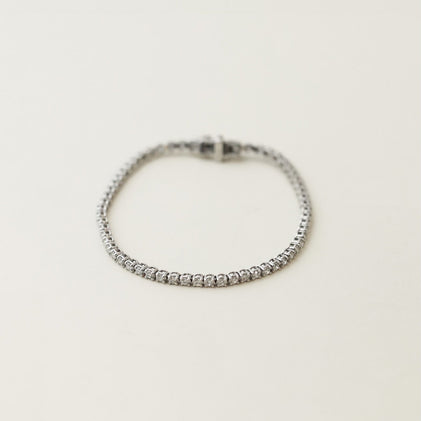 THE TINY THIN LAB TENNIS BRACELET