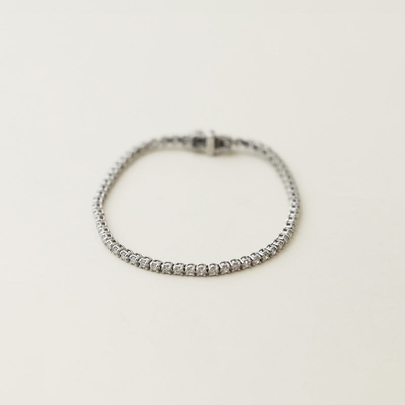 THE TINY THIN LAB TENNIS BRACELET