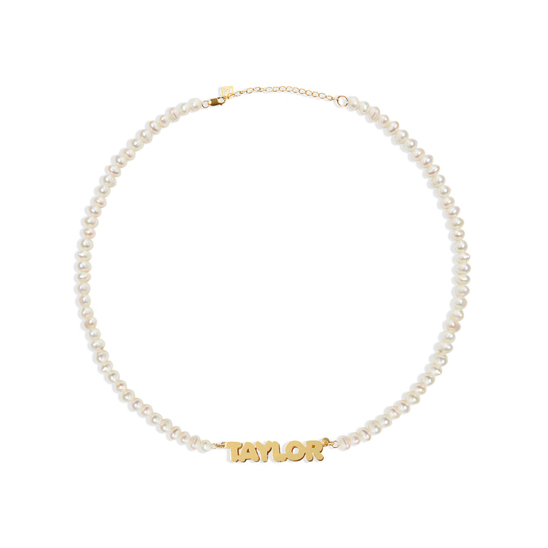 pearl nameplate necklace