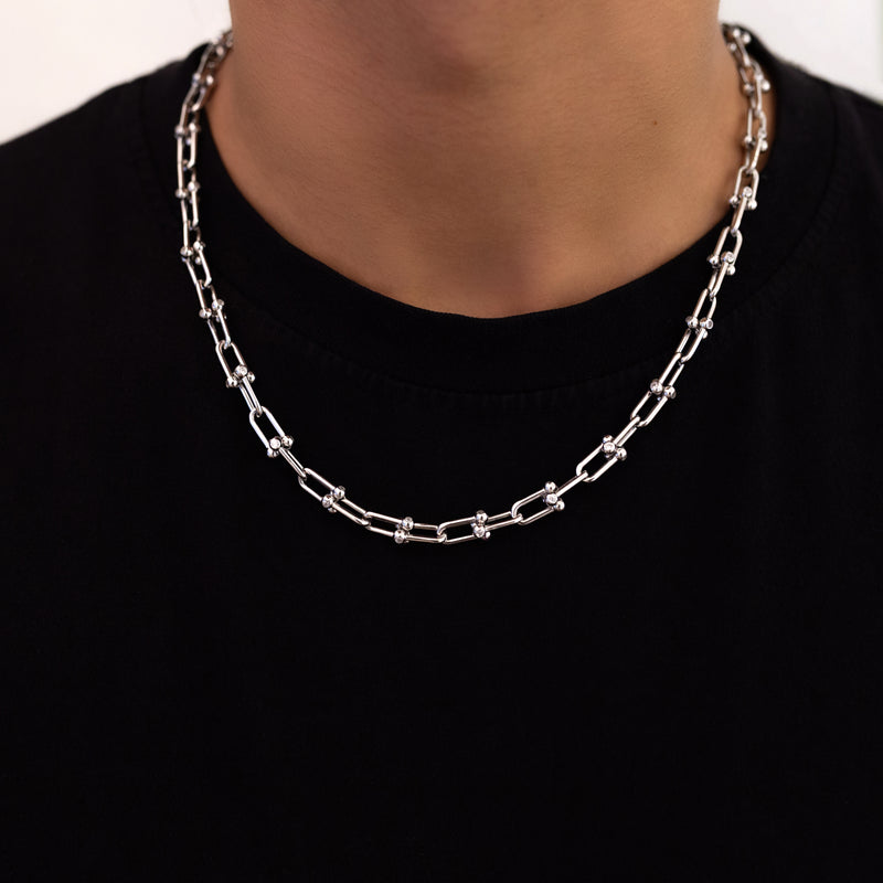THE HOWARD SILVER CHAIN NECKLACE