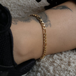 gold figaro chain anklet