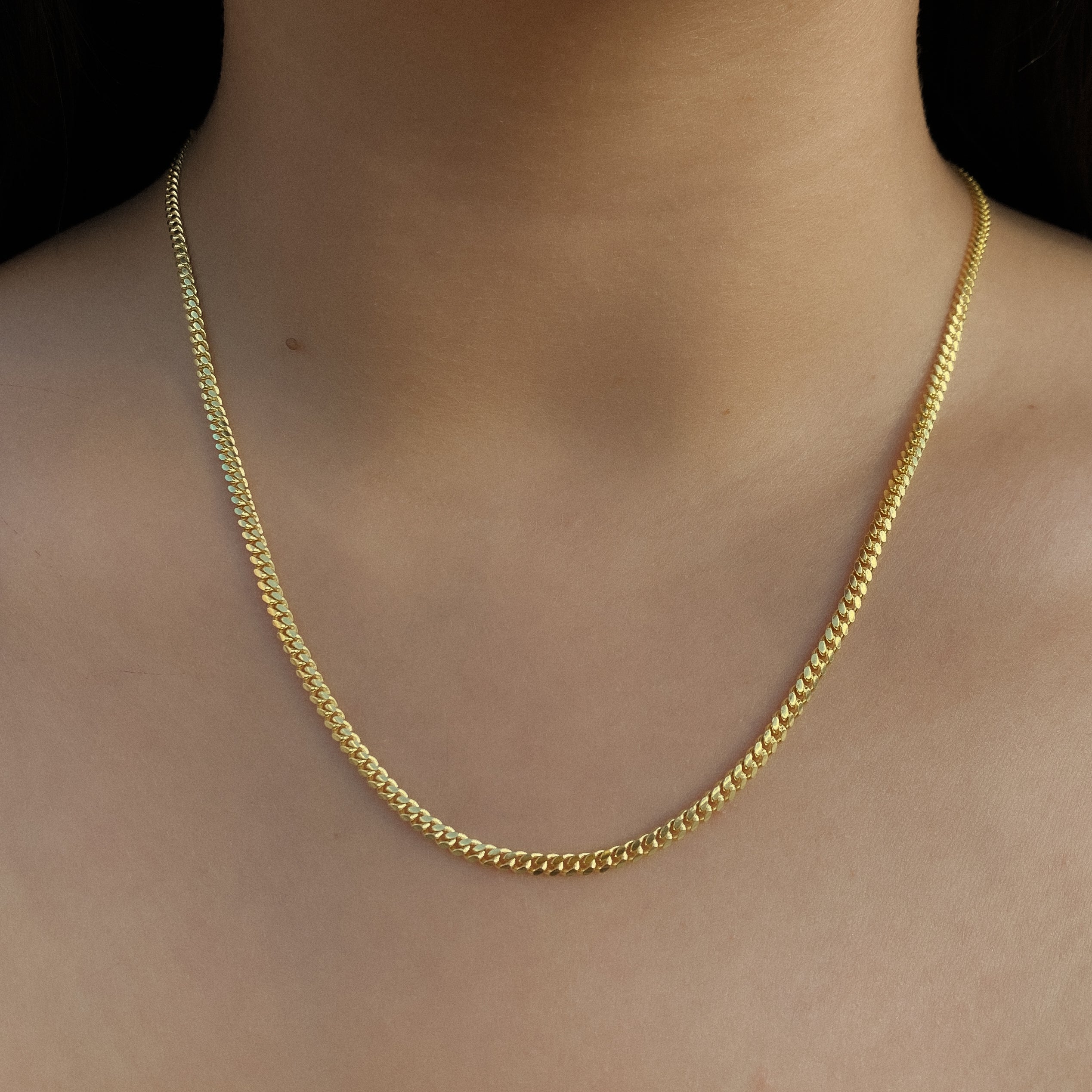 Thin gold link deals chain