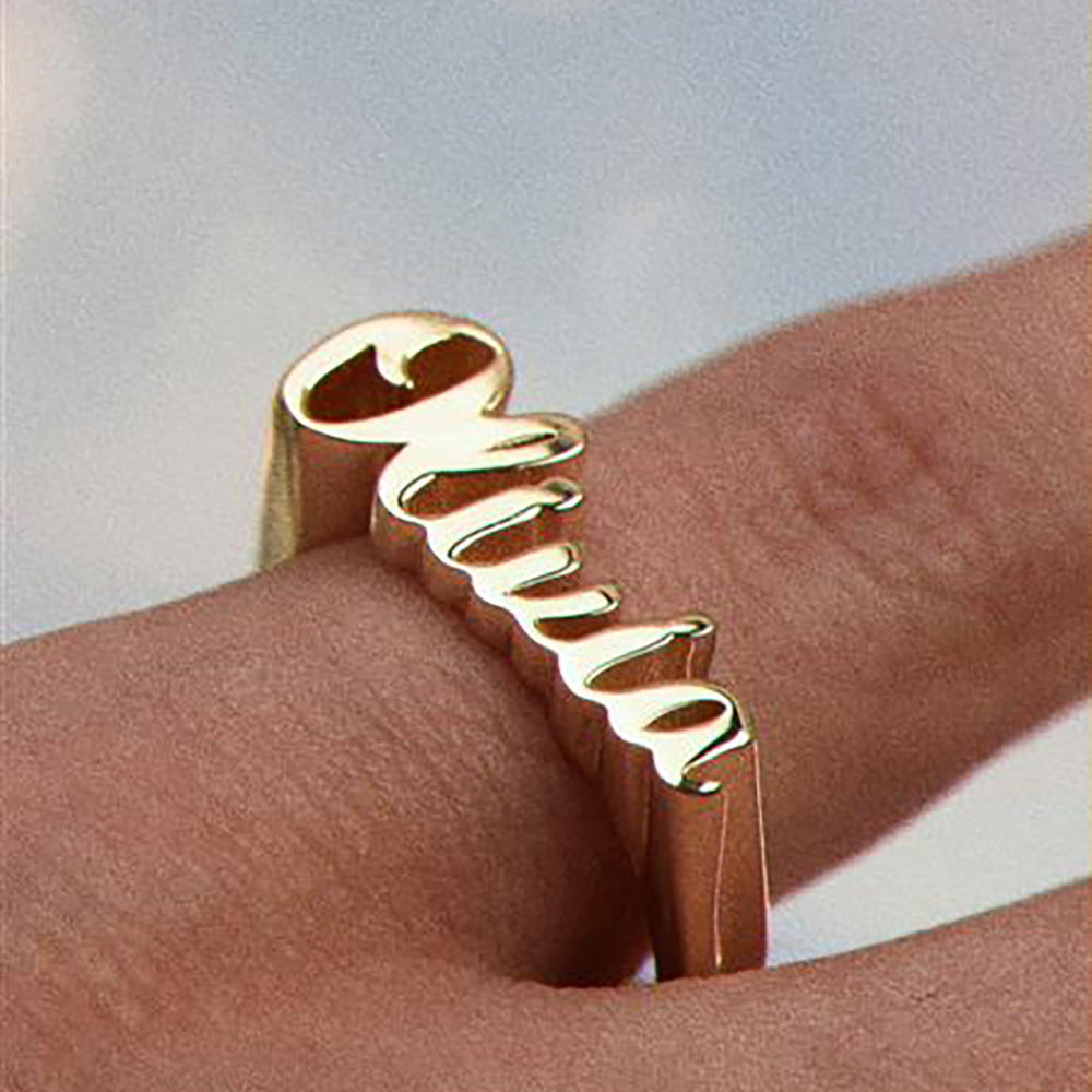 Engravable Script Name Bar Stackable Ring in 10K Gold (1 Line) | Zales