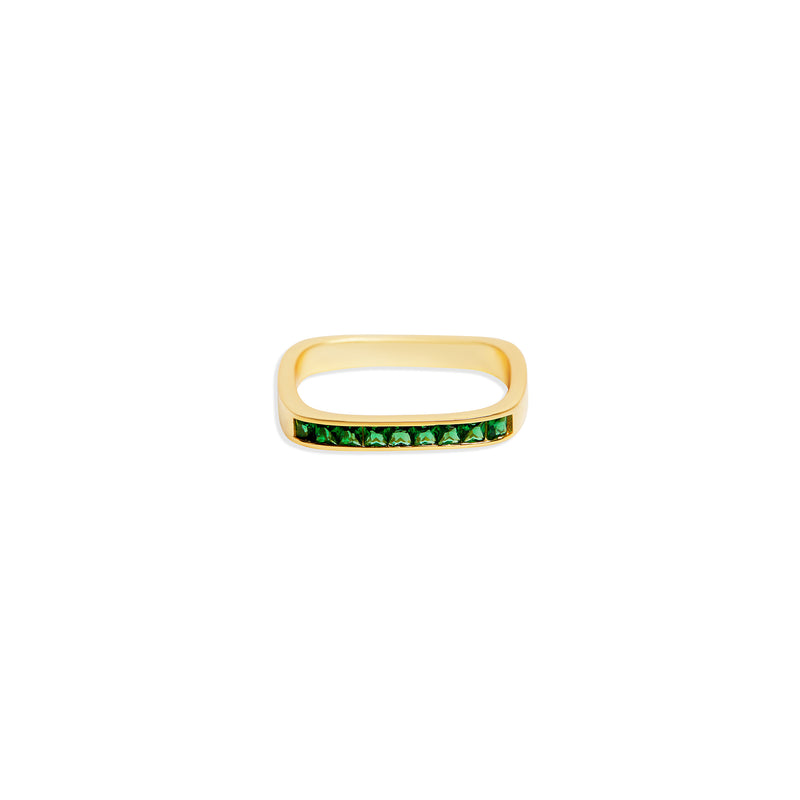 bar ring with emerald color zirconia stones