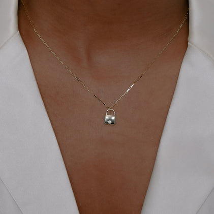 lock pendant link necklace