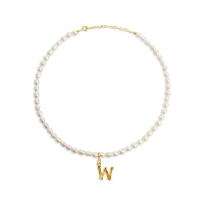 inital letter w pearl necklace